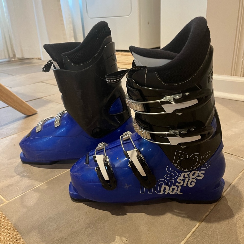 Rossignol ski boots